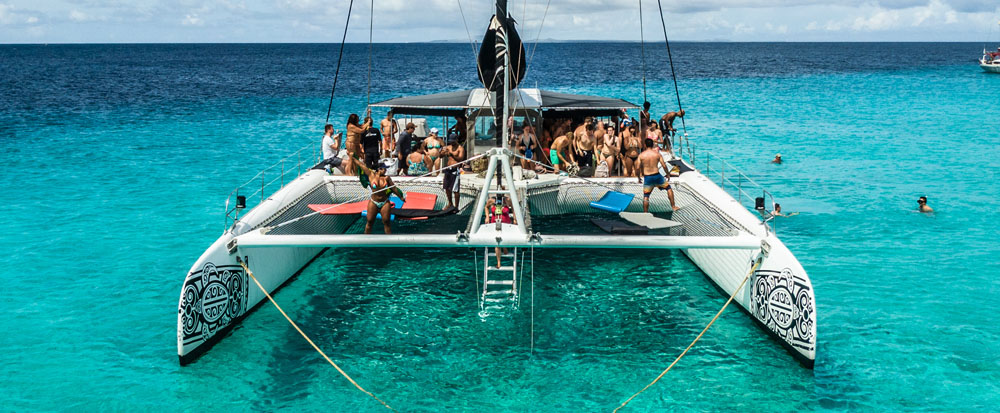 Curacao Bachelor & VIP Party Services – The Hangover Curacao